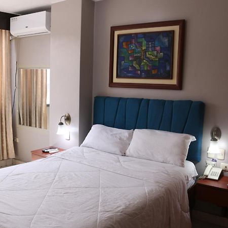 Tropical Inn Hotel Guayaquil Exteriör bild