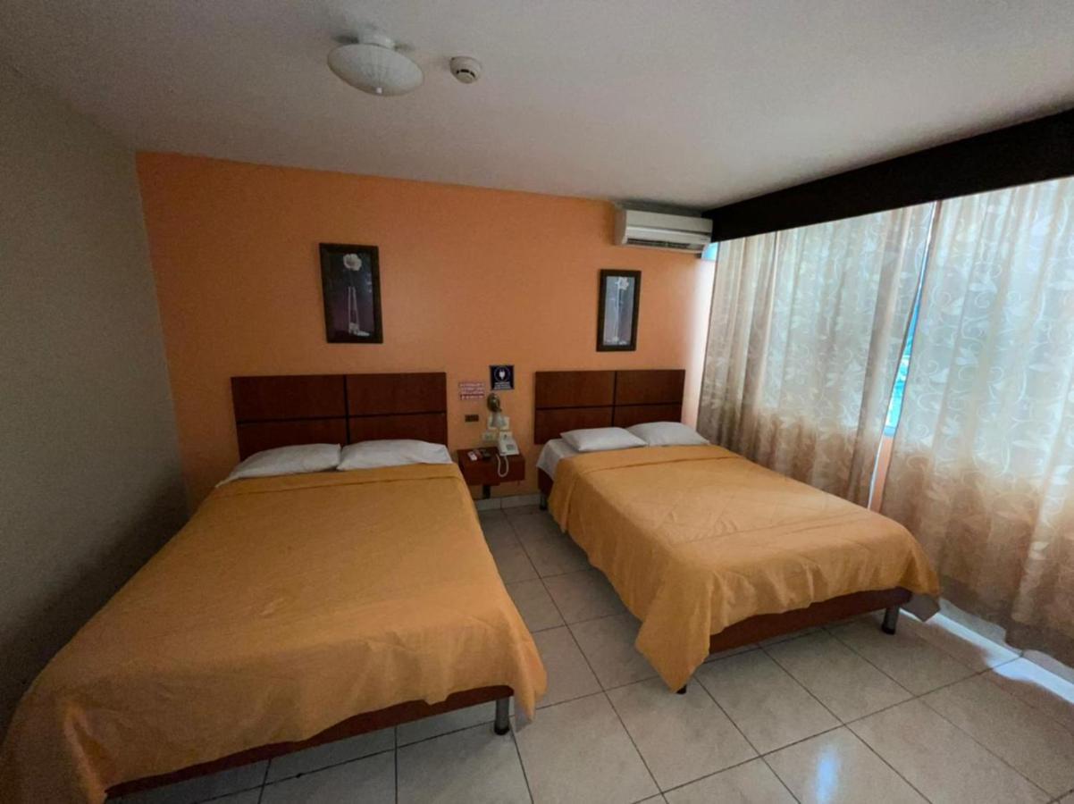 Tropical Inn Hotel Guayaquil Exteriör bild
