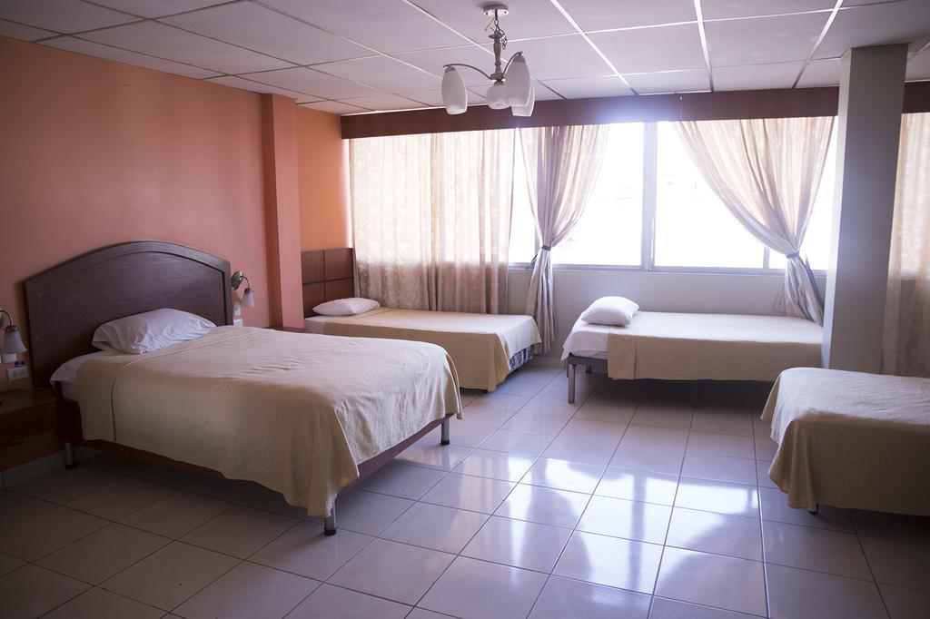 Tropical Inn Hotel Guayaquil Exteriör bild