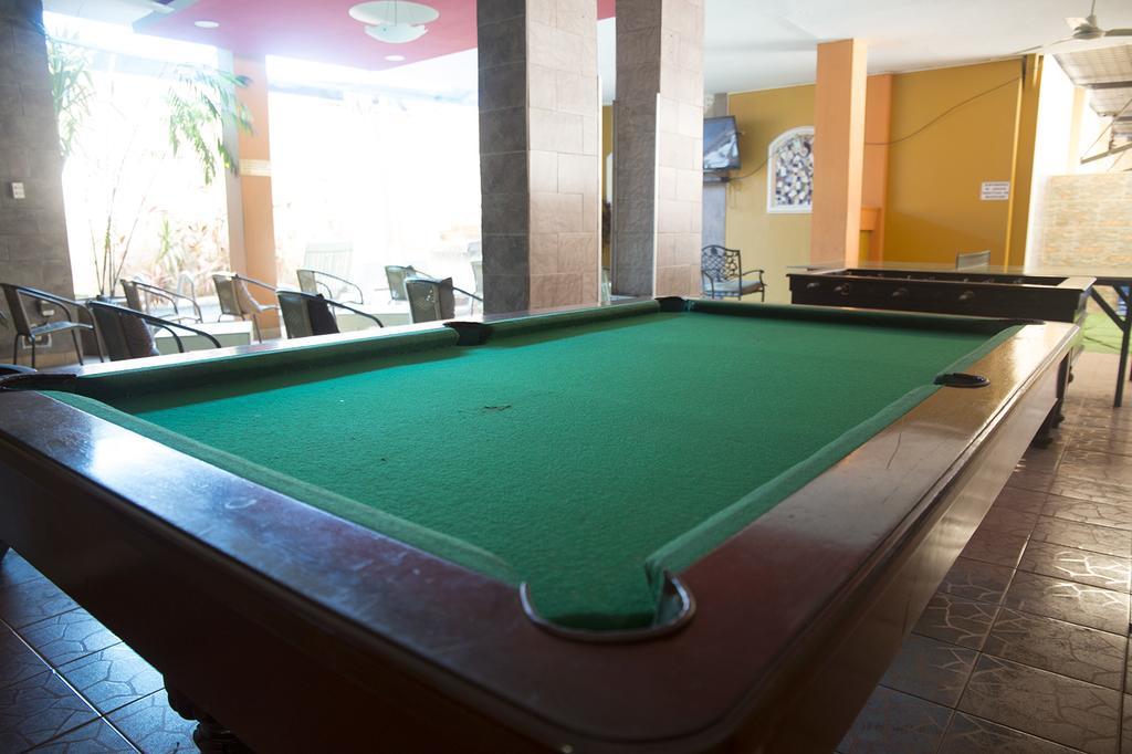 Tropical Inn Hotel Guayaquil Exteriör bild